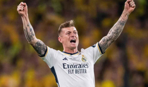 Una relación que llega a su fin de la manera más justa, con un nuevo campeonato de Europa, el número 15 en la historia del Real Madrid. Kroos dejará sus últimas pinceladas de buen fútbol en la Eurocopa, buscará el título con su Alemania pero puede decir que hizo historia en el equipo más grande del mundo. Adiós Toni, gracias por tanta magia.